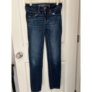 American Eagle Outfitters Skinny Jegging Jean